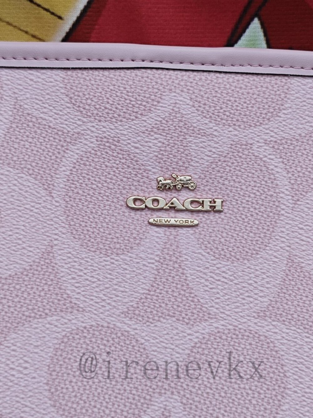 Coach City Tote Bag In Signature Canvas in powder pink color - Picture 2 of 6